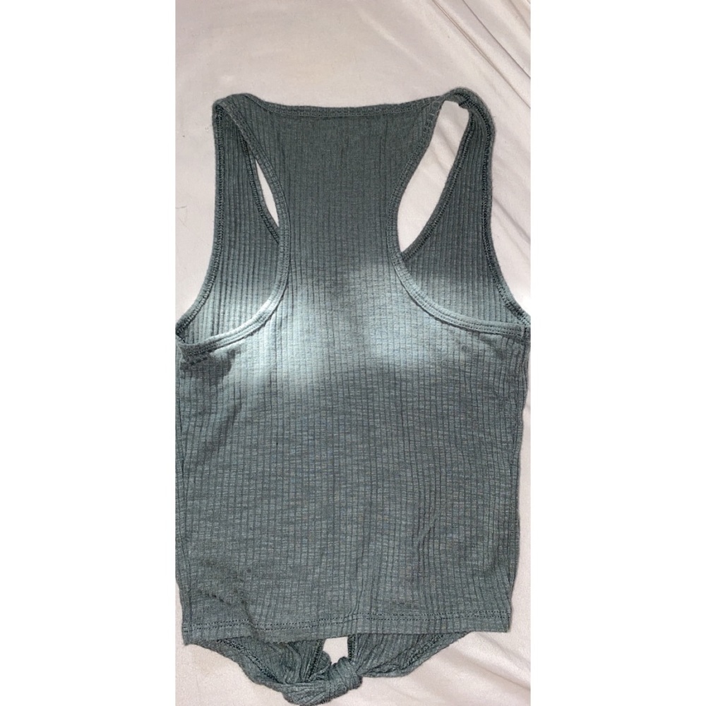 Crop top - Picture 5 of 5